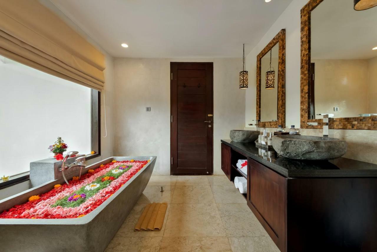Villa Kembang Bali Ubud ภายนอก รูปภาพ