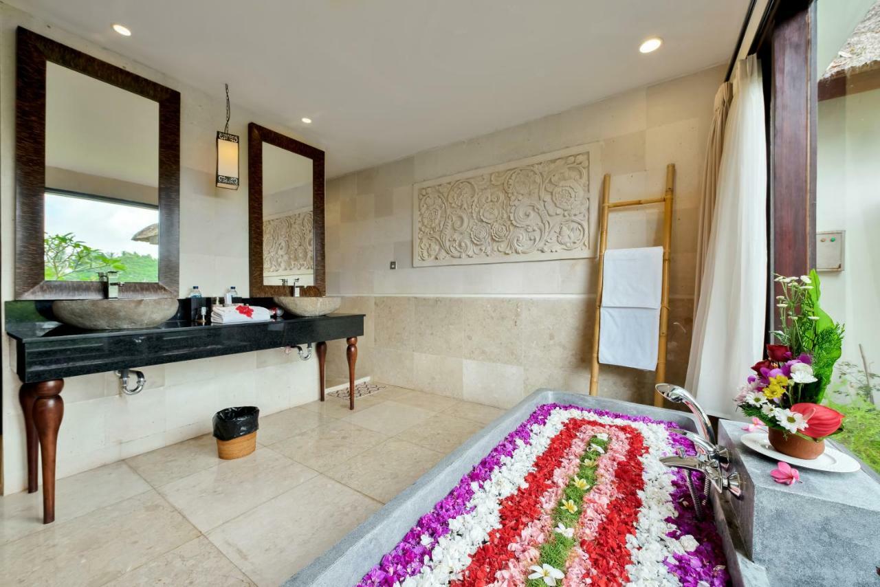 Villa Kembang Bali Ubud ภายนอก รูปภาพ